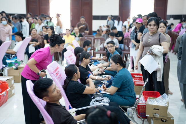 Humanitarian Blood Donation