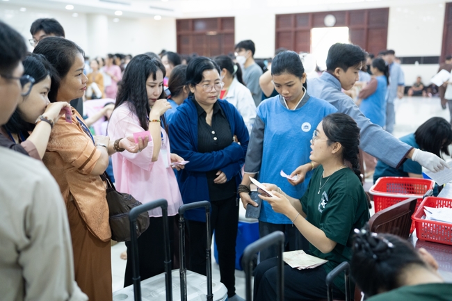 Humanitarian Blood Donation