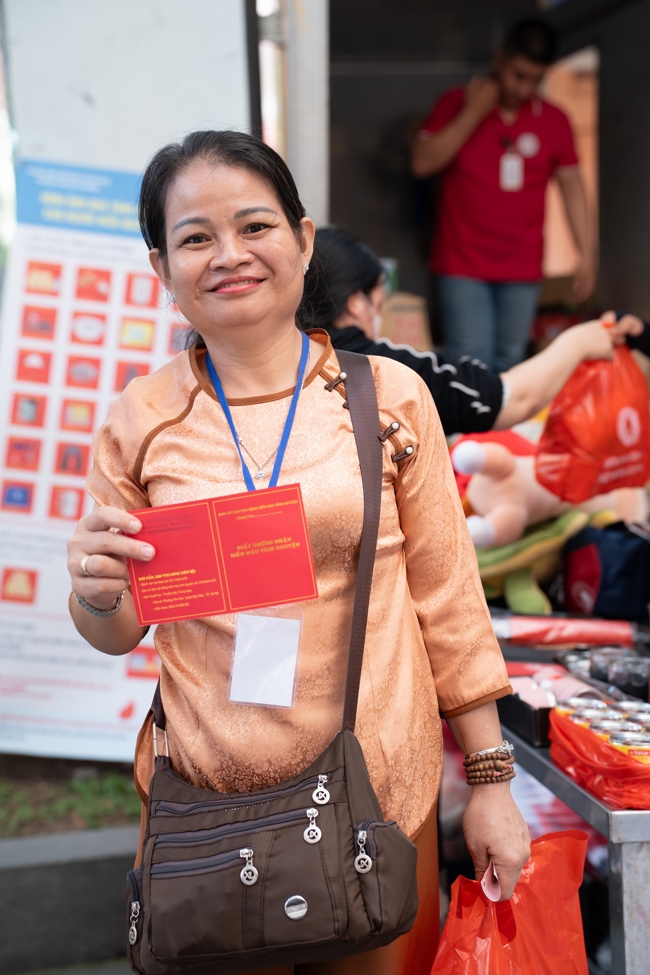 Humanitarian Blood Donation