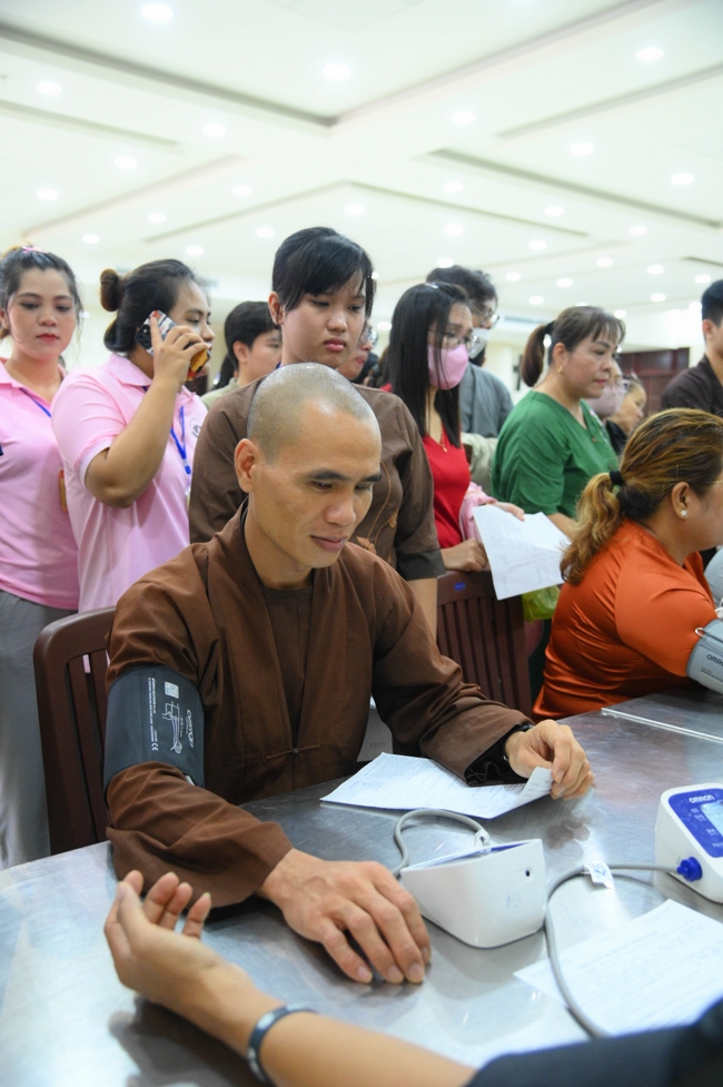 Humanitarian Blood Donation