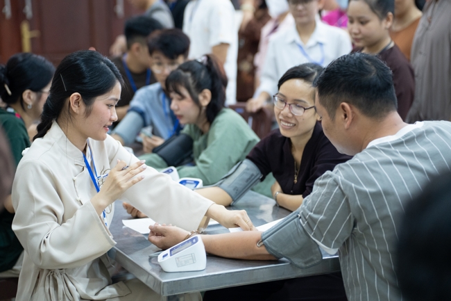 Humanitarian Blood Donation