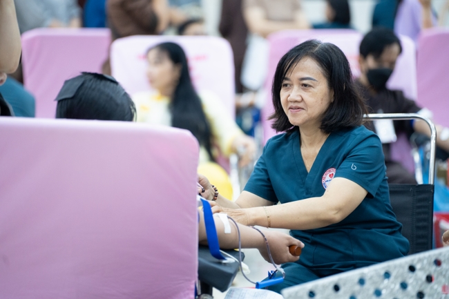 Humanitarian Blood Donation