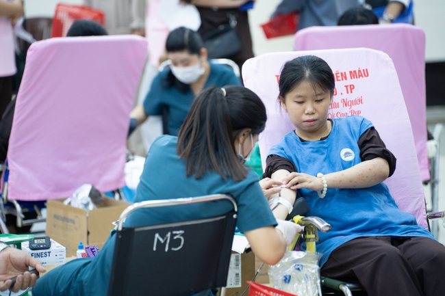 Humanitarian Blood Donation