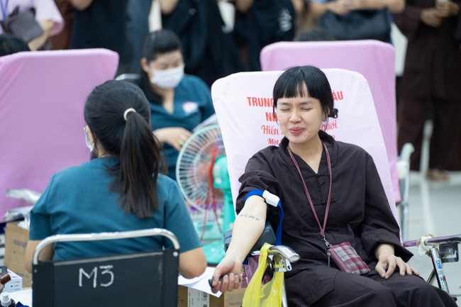 Humanitarian Blood Donation