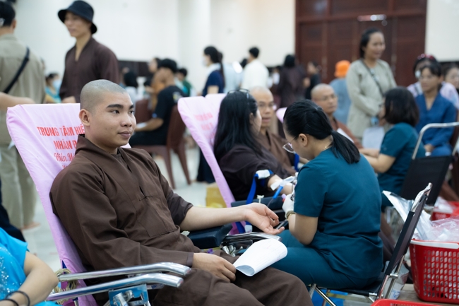 Humanitarian Blood Donation