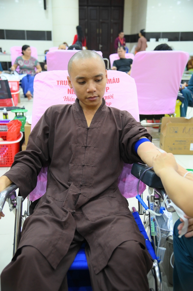 Humanitarian Blood Donation