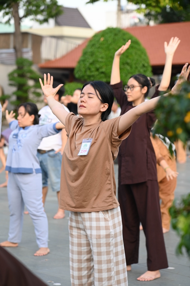 Community program of Body-mind Purification - Guiding a healthy living method in accordance with the nature