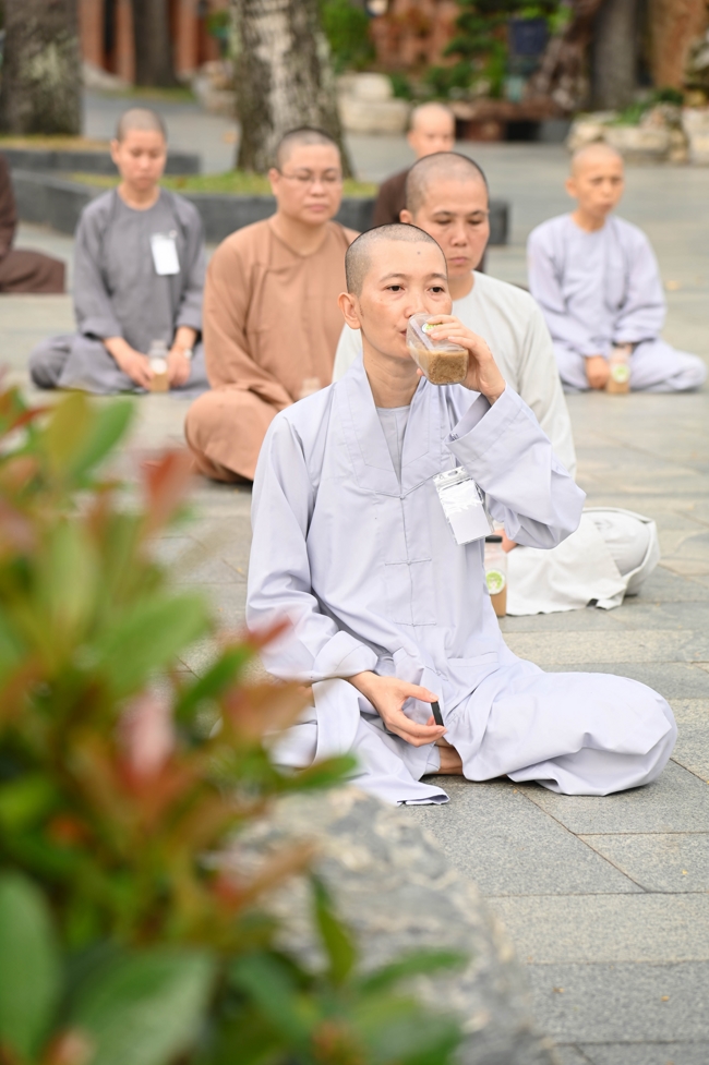 Community program of Body-mind Purification - Guiding a healthy living method in accordance with the nature