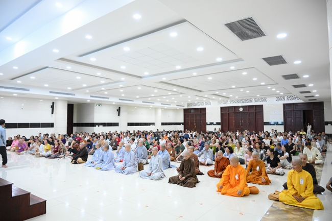 Community program of Body-mind Purification - Guiding a healthy living method in accordance with the nature