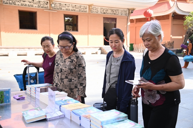 Community program of Body-mind Purification - Guiding a healthy living method in accordance with the nature