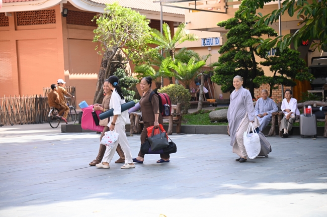 Community program of Body-mind Purification - Guiding a healthy living method in accordance with the nature