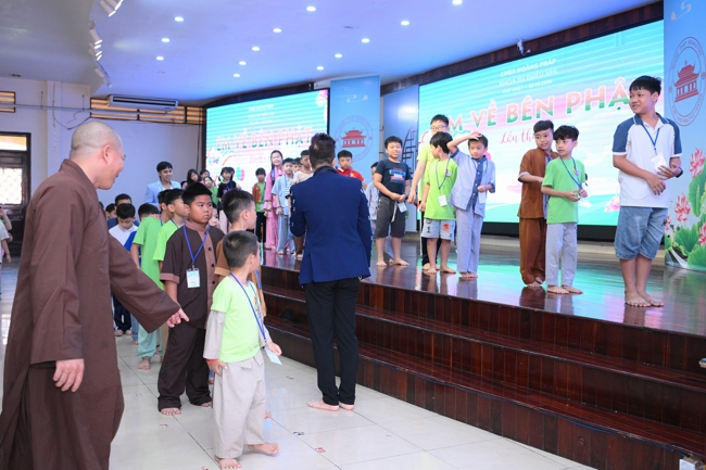 Khoá tu thiếu nhi “Em về bên Phật” Lần thứ 66