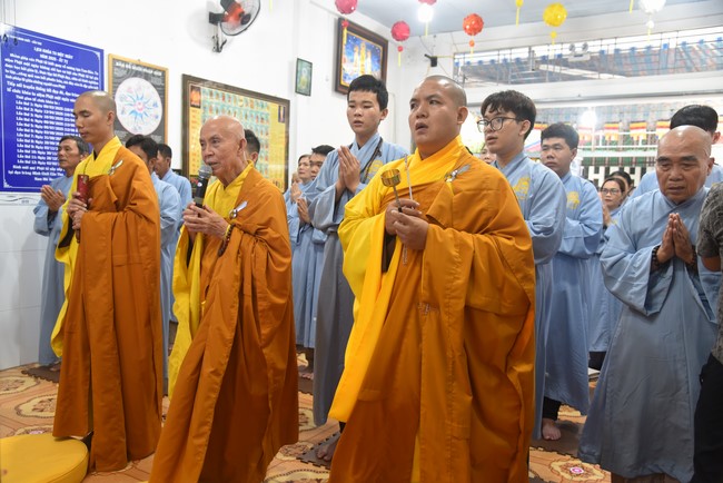 One-Day Retreat at Minh Chat ashram in Can Tho