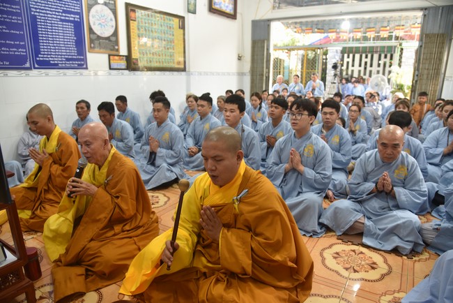 One-Day Retreat at Minh Chat ashram in Can Tho