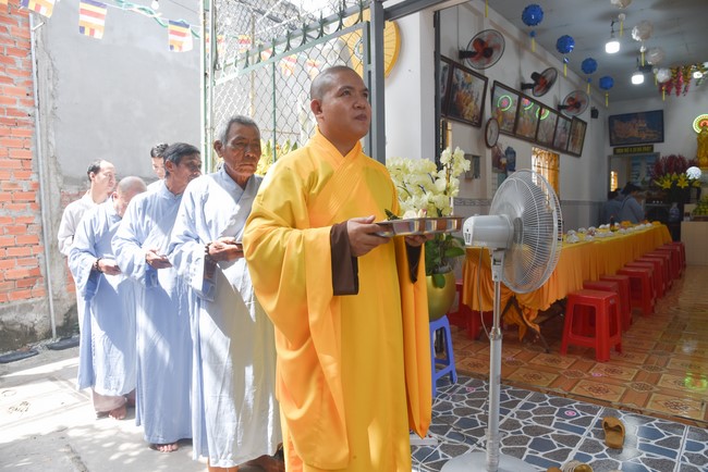 One-Day Retreat at Minh Chat ashram in Can Tho