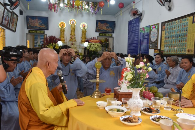 One-Day Retreat at Minh Chat ashram in Can Tho