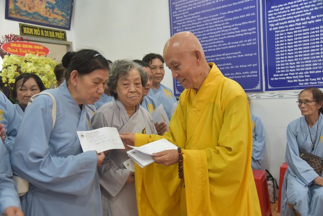 One-Day Retreat at Minh Chat ashram in Can Tho