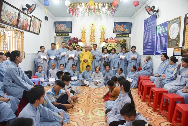 One-Day Retreat at Minh Chat ashram in Can Tho