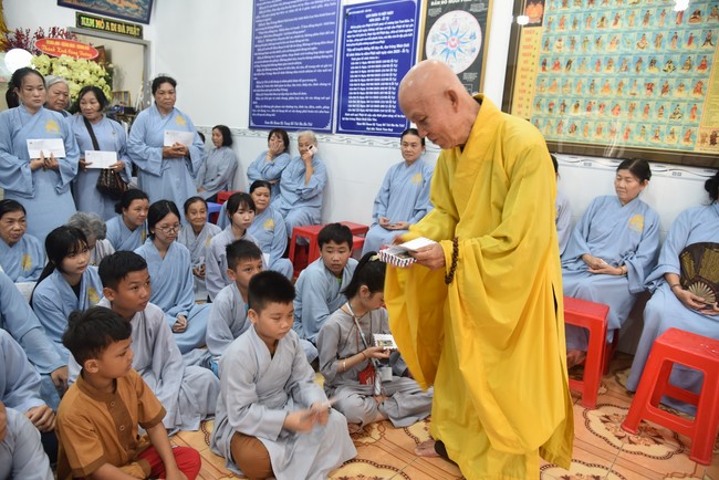 One-Day Retreat at Minh Chat ashram in Can Tho