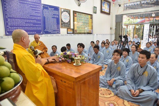 One-Day Retreat at Minh Chat ashram in Can Tho