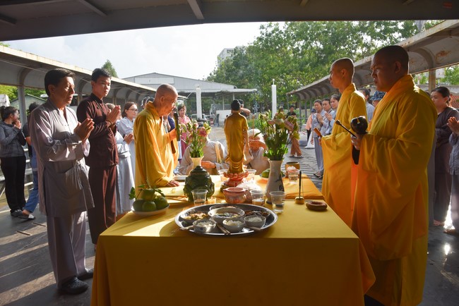 One-Day Retreat at Minh Chat ashram in Can Tho