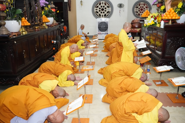 Lễ sám hối 14/06 (N) Ất Tỵ
