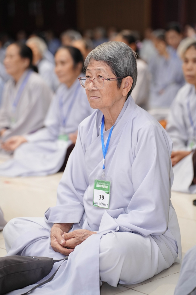 Entering into the 106th Seven-Day Retreat