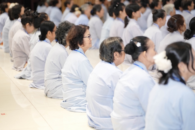 Entering into the 106th Seven-Day Retreat