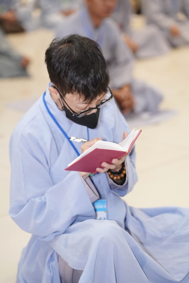 Entering into the 106th Seven-Day Retreat