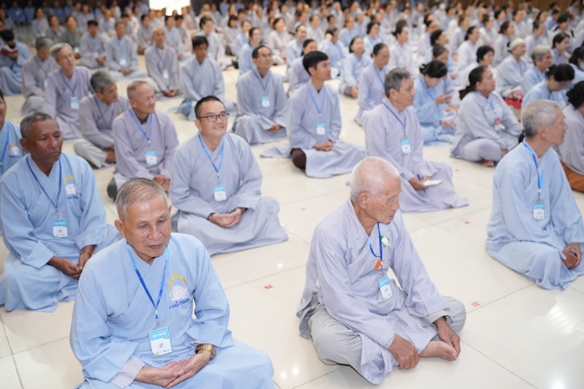 Entering into the 106th Seven-Day Retreat