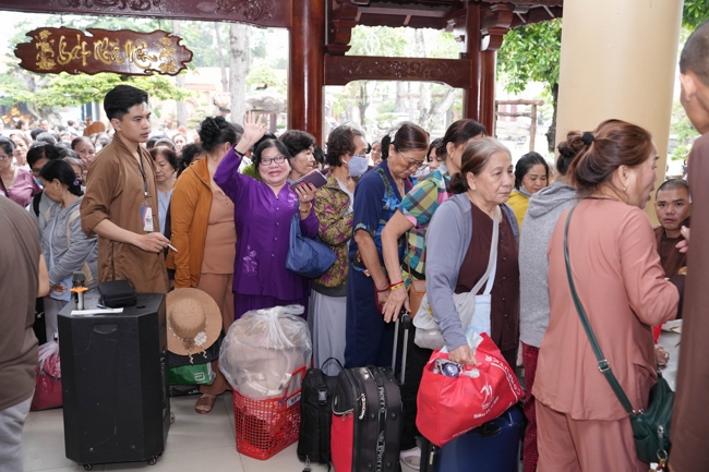 Entering into the 106th Seven-Day Retreat