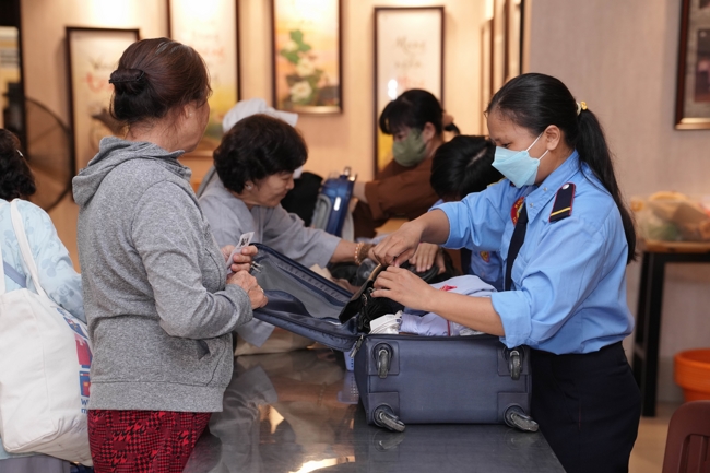 Entering into the 106th Seven-Day Retreat