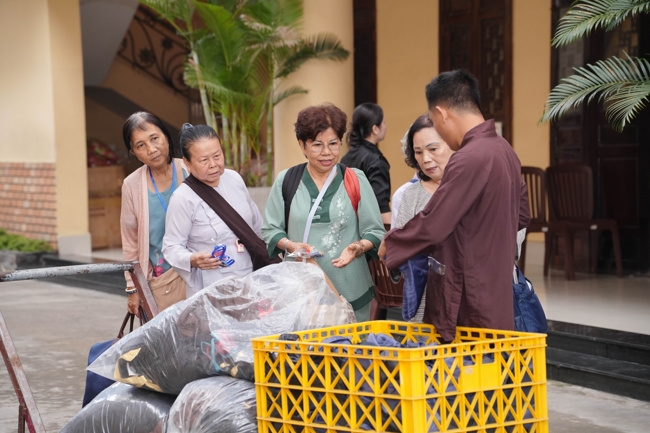 Entering into the 106th Seven-Day Retreat