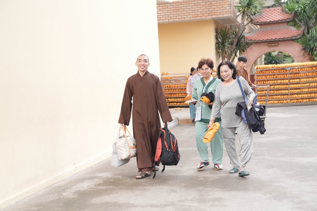 Entering into the 106th Seven-Day Retreat