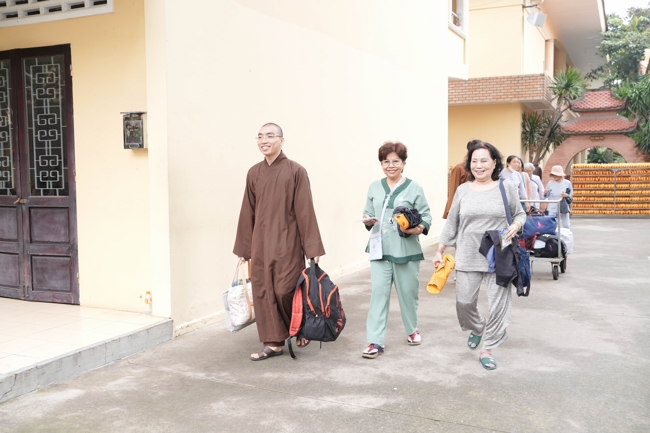 Entering into the 106th Seven-Day Retreat