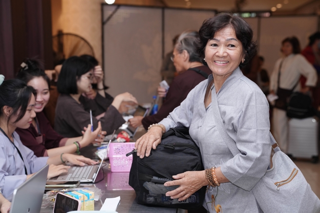 Entering into the 106th Seven-Day Retreat