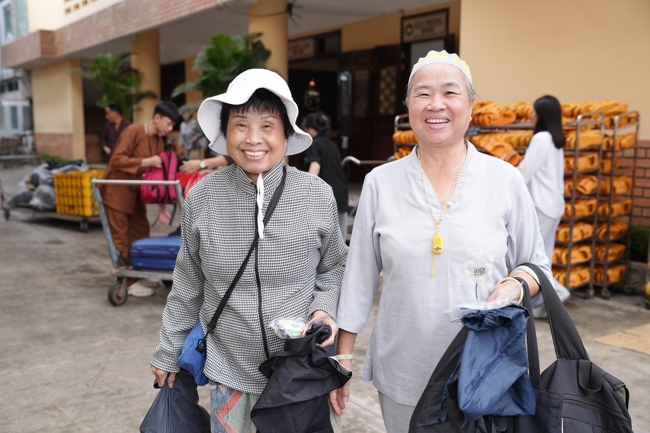 Entering into the 106th Seven-Day Retreat