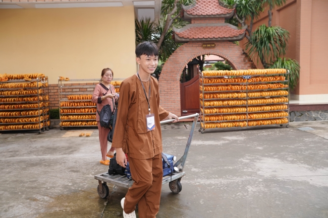 Entering into the 106th Seven-Day Retreat