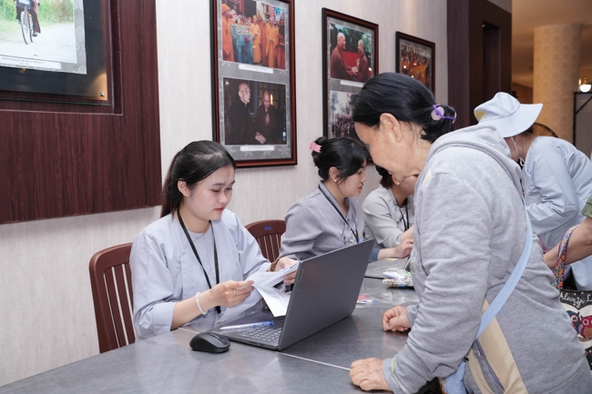 Entering into the 106th Seven-Day Retreat