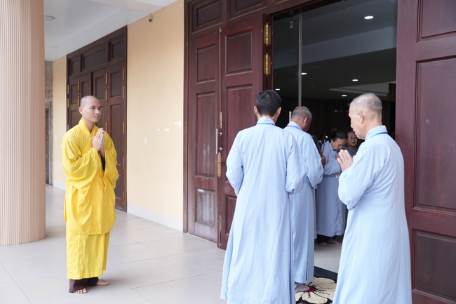 Entering into the 106th Seven-Day Retreat