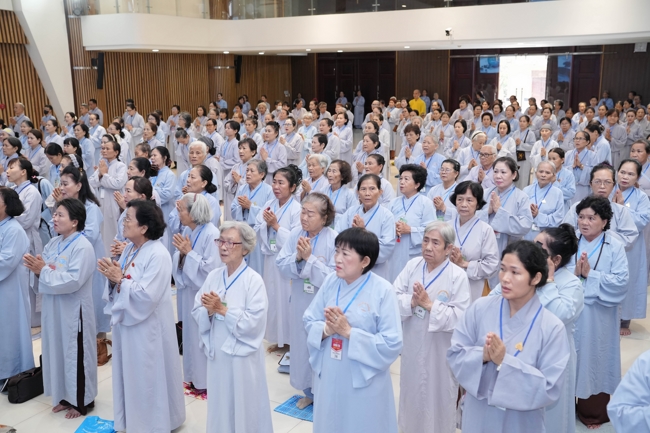 Entering into the 106th Seven-Day Retreat