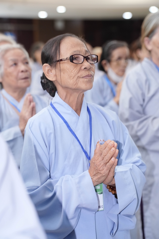 Entering into the 106th Seven-Day Retreat