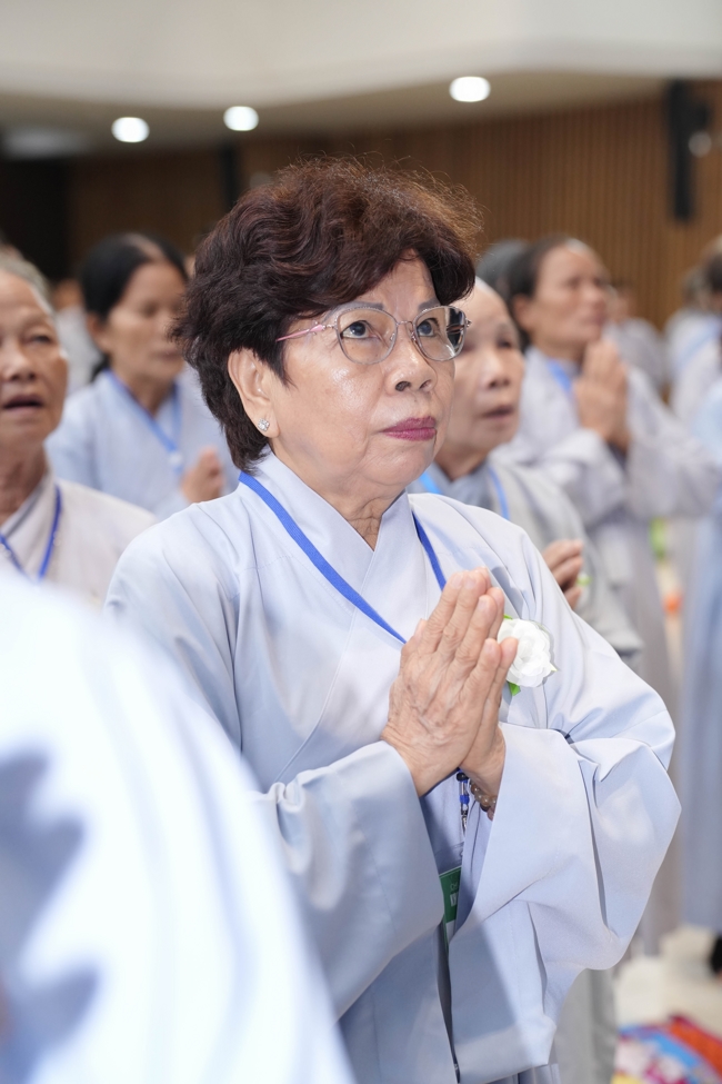 Entering into the 106th Seven-Day Retreat