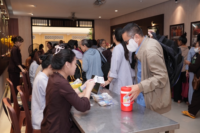 Entering into the 106th Seven-Day Retreat