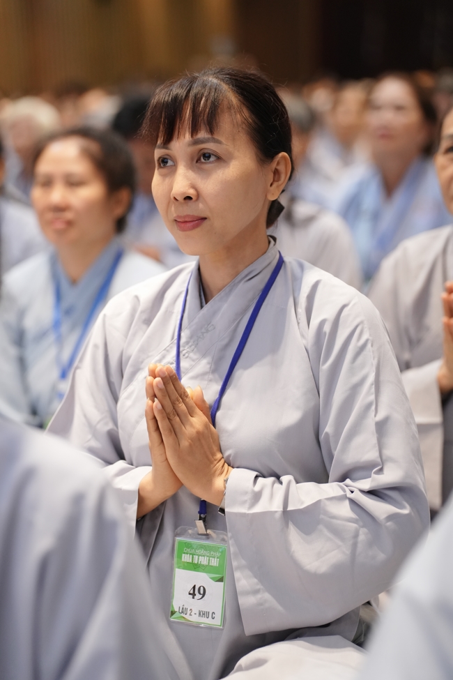 Opening the 106th Seven-Day Retreat