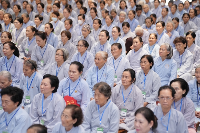 Opening the 106th Seven-Day Retreat