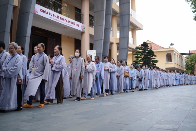 Opening the 106th Seven-Day Retreat