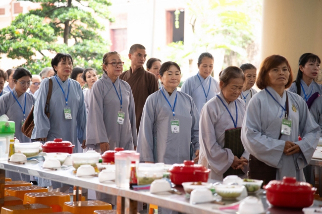 Opening the 106th Seven-Day Retreat