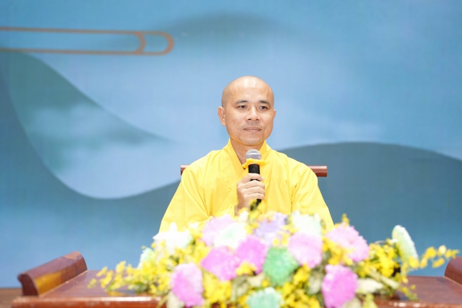 Opening the 106th Seven-Day Retreat