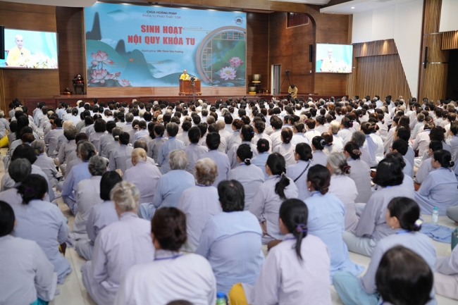 Opening the 106th Seven-Day Retreat